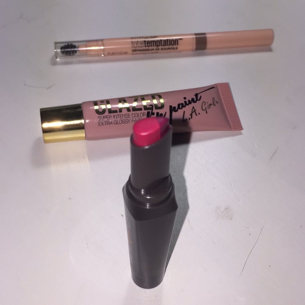 💓 Makeup bundle 💓 - Picture 2 of 5